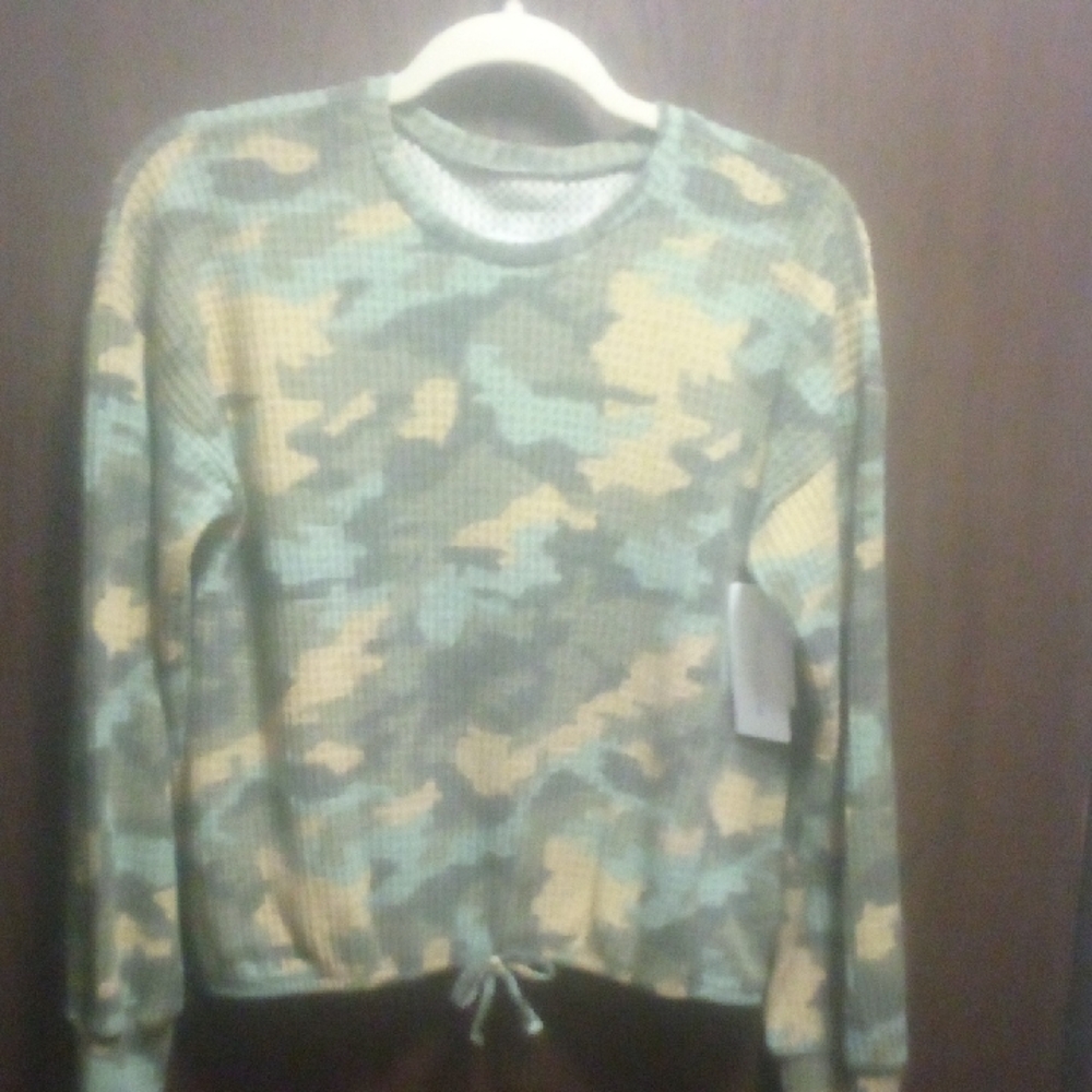 NWT Girl's Treasure & Bond Thermal Army Print Sweatshirt